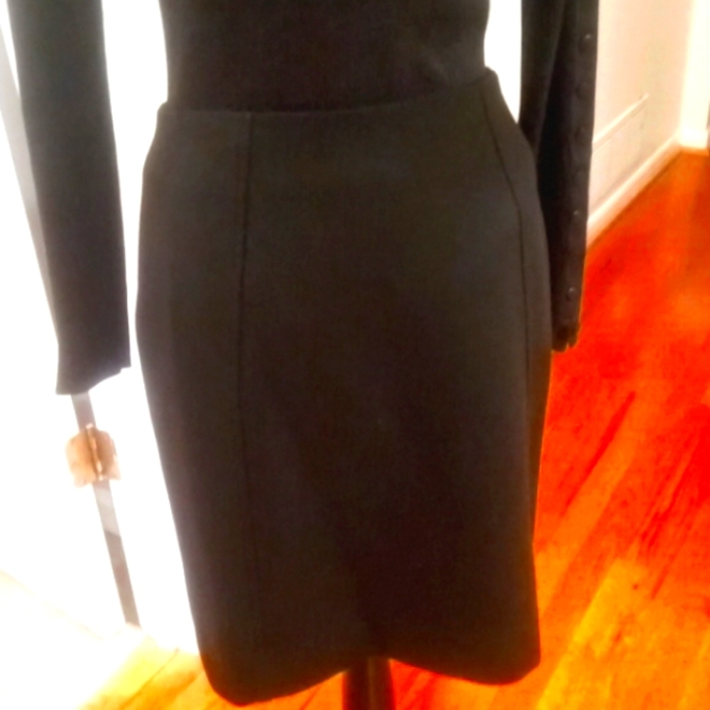 HALOGEN BLACK TAPERED SKIRT